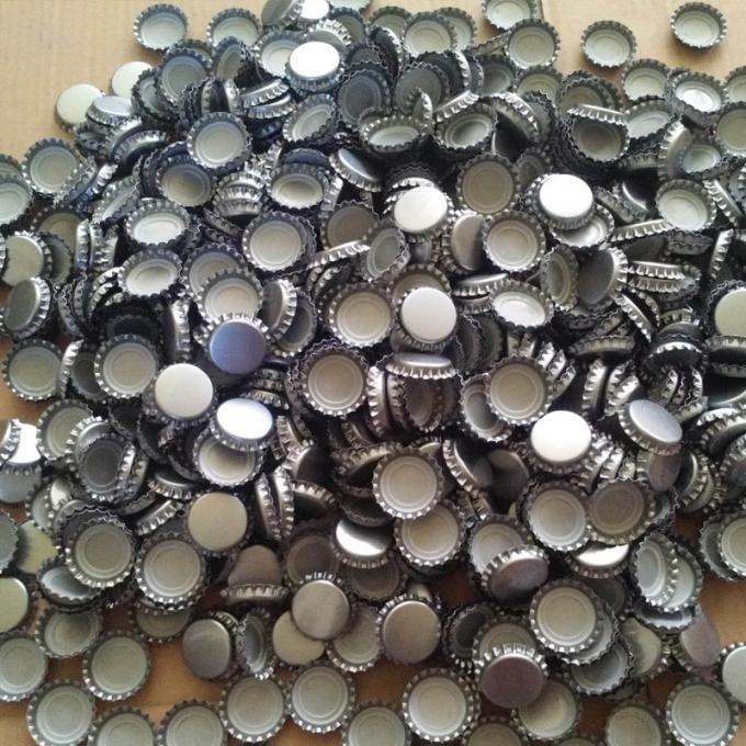Venta caliente de 26 mm Innovación Anillo abierto fácil de tirar Ringtab Botella de cerveza de bebidas tapa de corona 2