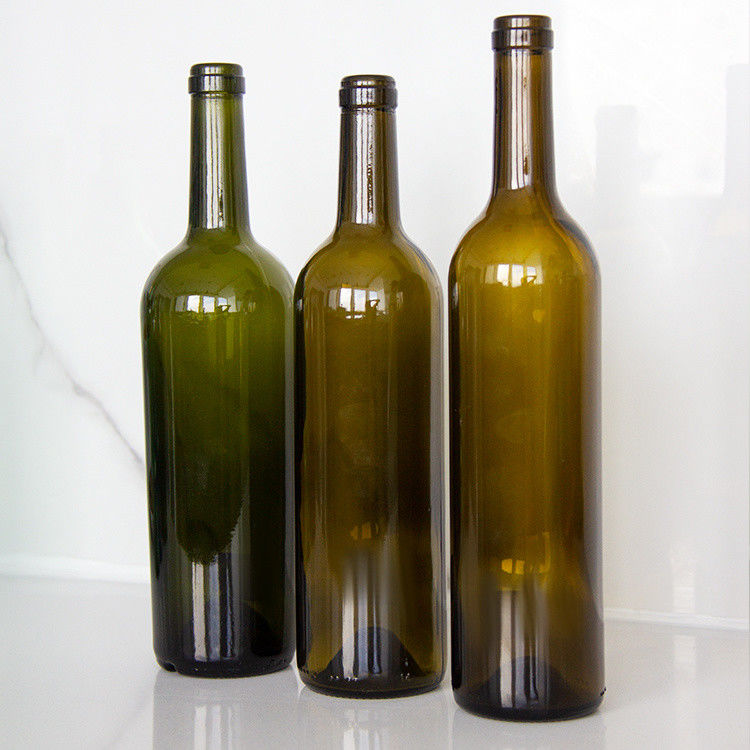 Botella de vino de vidrio de colores de ODM 500ml 700ml 750ml 1500ml