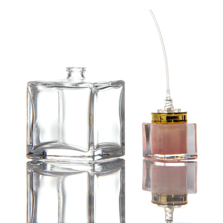 Botellas de perfume hexagonales cuadradas de 30 ml, 50 ml y 100 ml con tapa de cristal con pulverizador de bomba en botella de vidrio