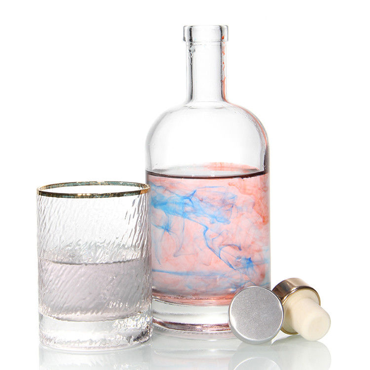 Botellas de vidrio transparente para bebidas de vino Bebida con tapón de corcho Botellas de tapa hermética Proveedor 500ml 750ml