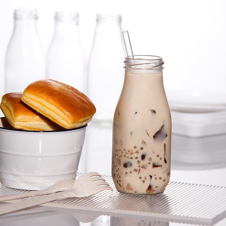 Botellas de leche fresca de vidrio para bebidas heladas
