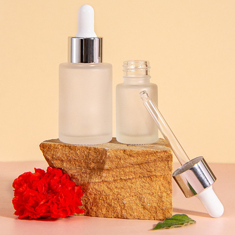 Cuidado de la piel personalizado Óleo esencial de suero Toner Contenedor de loción Embalaje 5ml Botellas de bomba de spray de vidrio cosmético