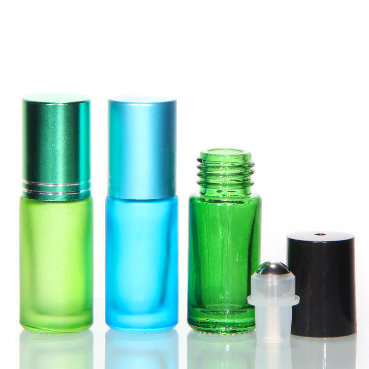 Nuevo rollo de aceite esencial botellas de vidrio bola de acero 10 ml botella de rollo de ámbar rollo en botella de perfume